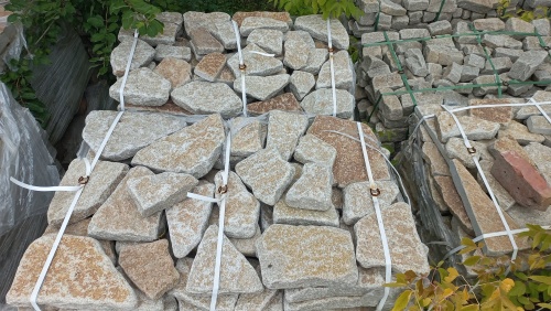 Плитняк гранитный галтованный купить в Лянторе