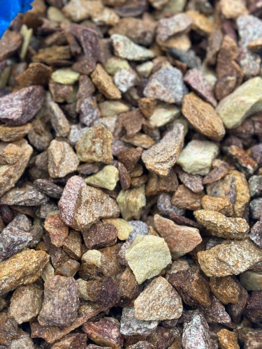 Златолит персиковый декоративная каменная крошка купить в Лянторе