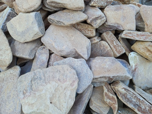 Златолит жёлтый, жёлто-зелёный глыбки и валуны для ланшафтного дизайна купить в Лянторе