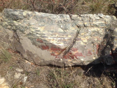 Гигантские зелёные валуны для ландшафтного дизайна весом более 5 тонн купить в Лянторе