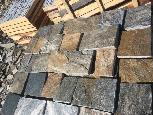 Плитка пилёная златолит Уральский для цоколя, отмостки купить в Лянторе