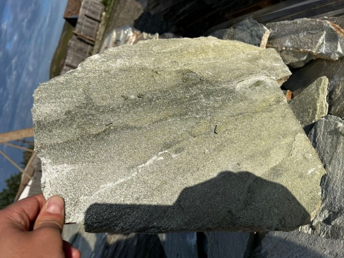 Плитняк златолит зелёный для цоколя, отмостки купить в Лянторе