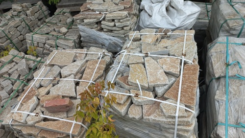 Гранитный плитняк галтованный для парковки купить в Лянторе