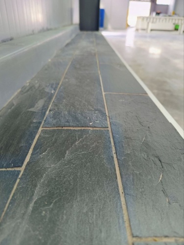 Плитка чёрная из натурального камня фасадная 30 см * 5 см, толщина 7 мм -30 мм купить в Лянторе