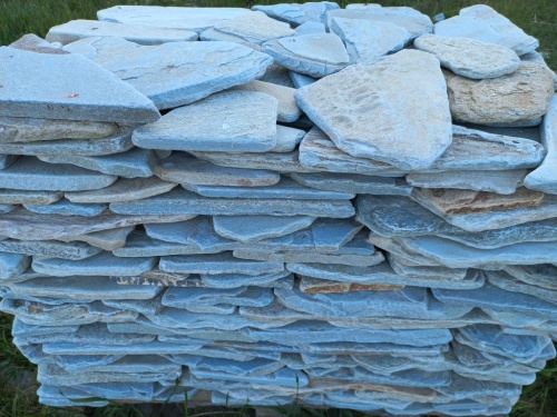 Плитняк златолит зелёный галтованный для цоколя купить в Лянторе